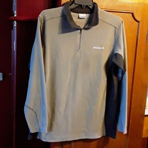 Columbia Quarter Zip pullover